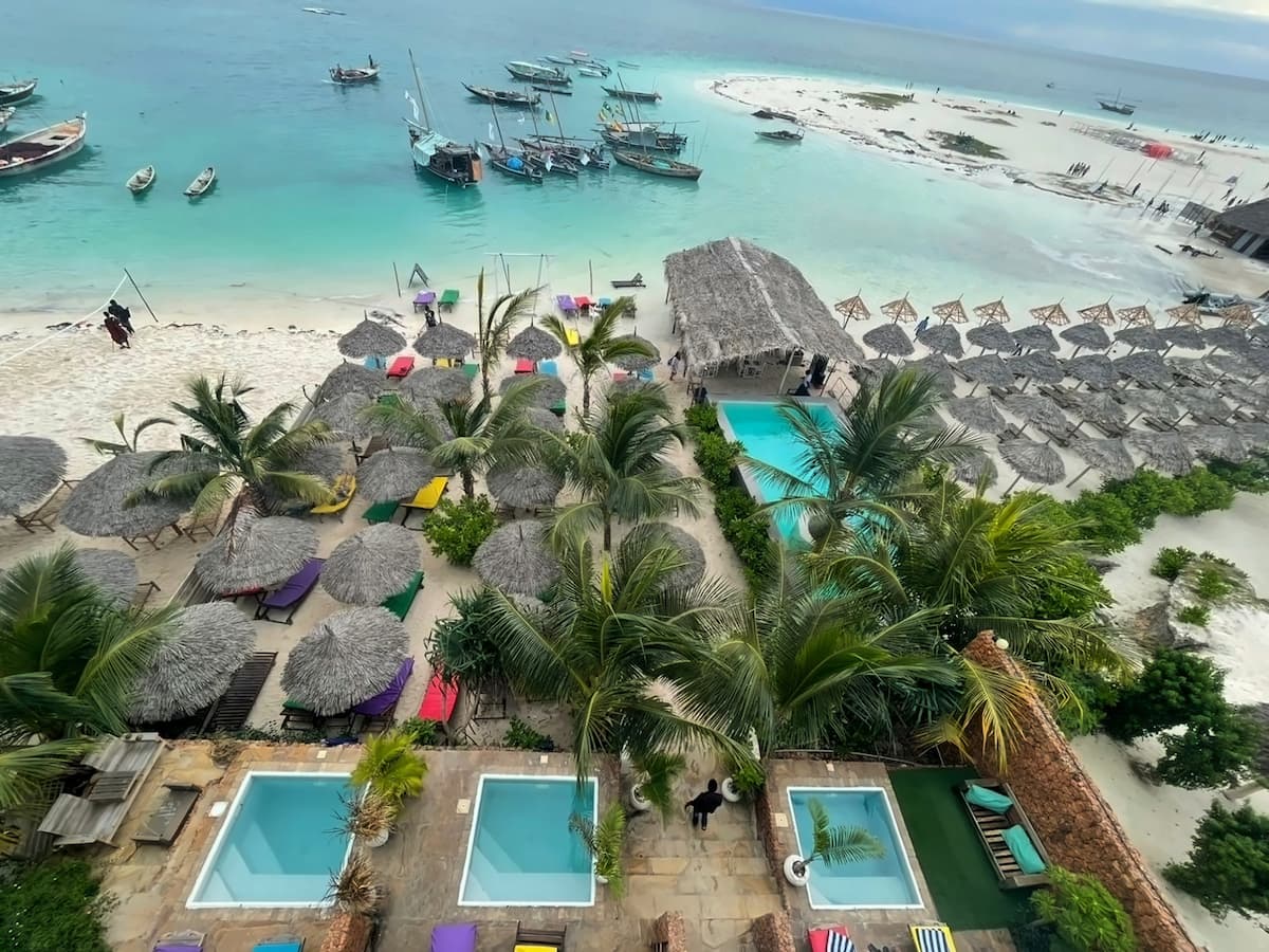 Sun Sea Bar (Adults Only 12+)