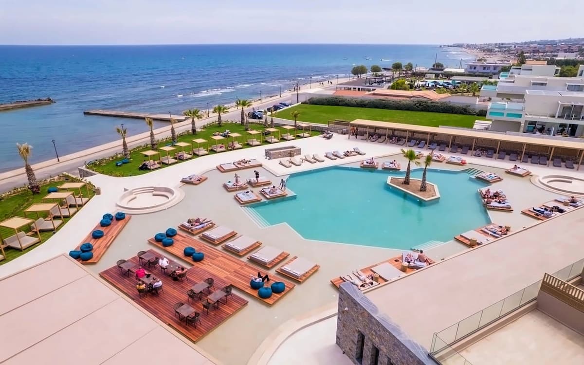 Senseana Sea Side Resort & Aquadventure