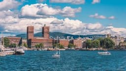 Norvegija. Oslo Rotušė
