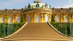 Vokietija. Potsdamas. Sanssouci rūmai

